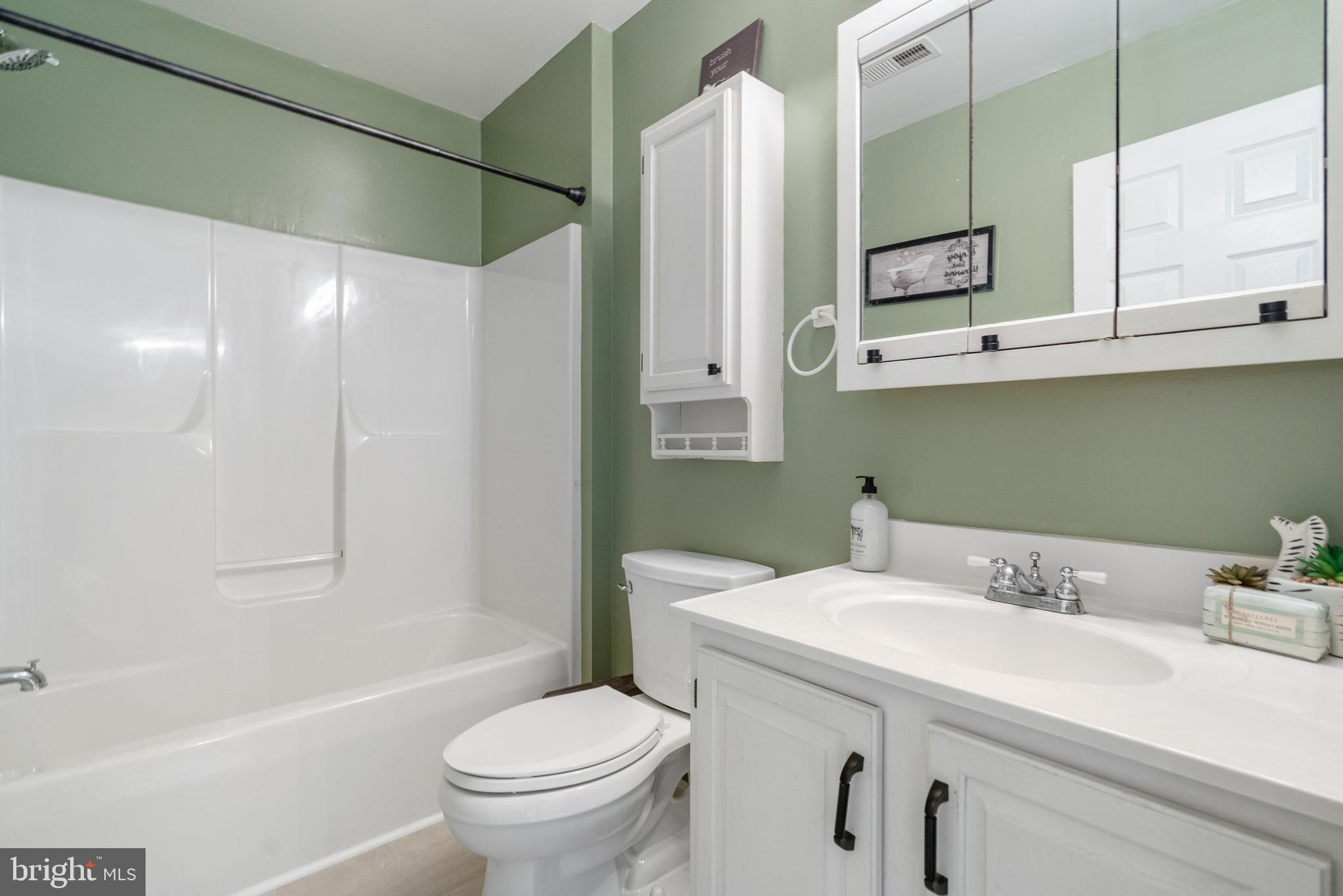709 Lucabaugh Mill Road Westminster, MD 21157 - Photo 25 of 50 Bathroom With Elegant Finishes
