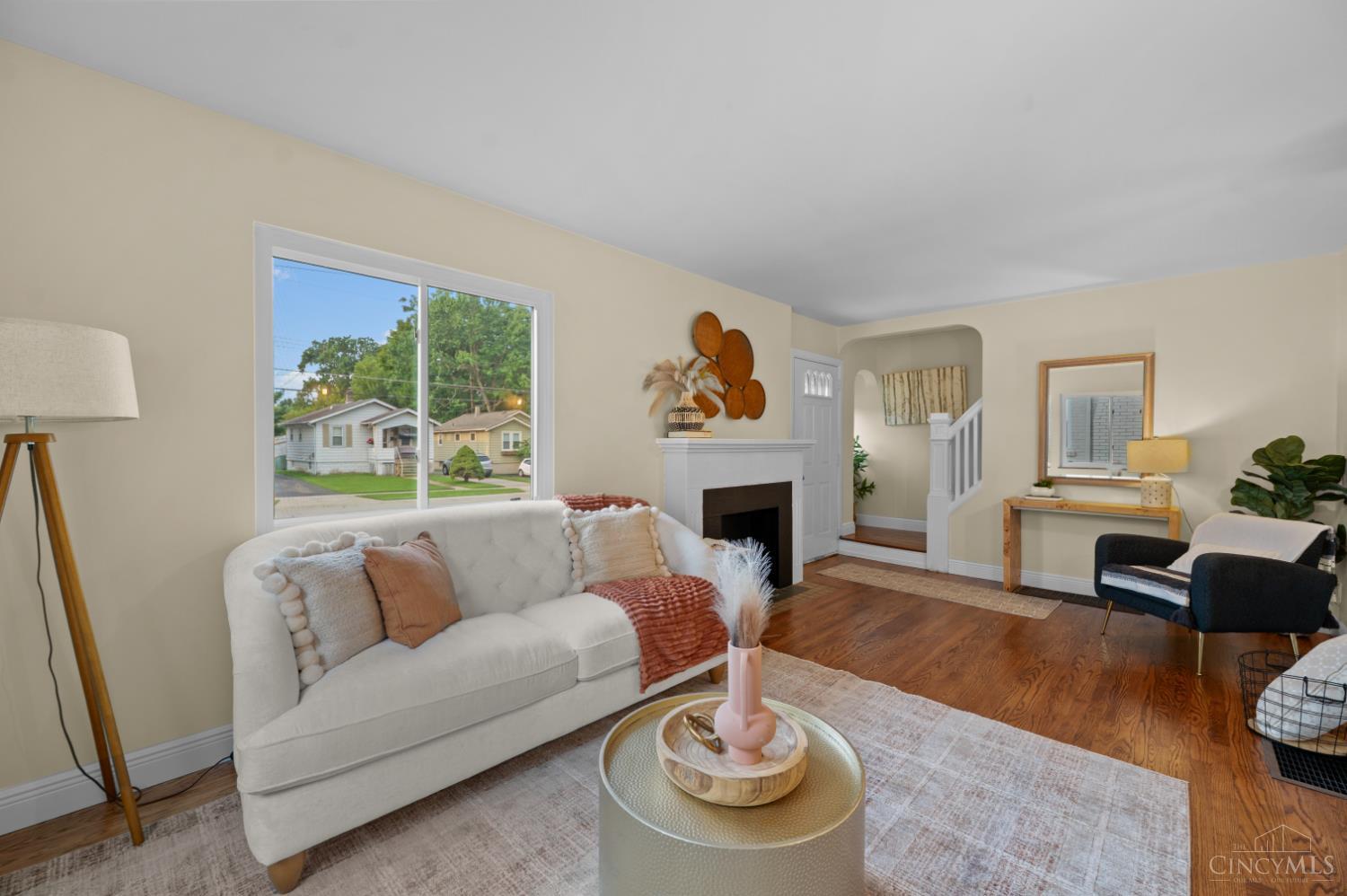 6838 Roe Street Cincinnati, OH 45227 - Photo 4 of 28 Gallery Image 4