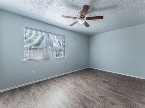 $1,375 | 605 Misty Morning Way, Unit B, Round Rock, TX 78664