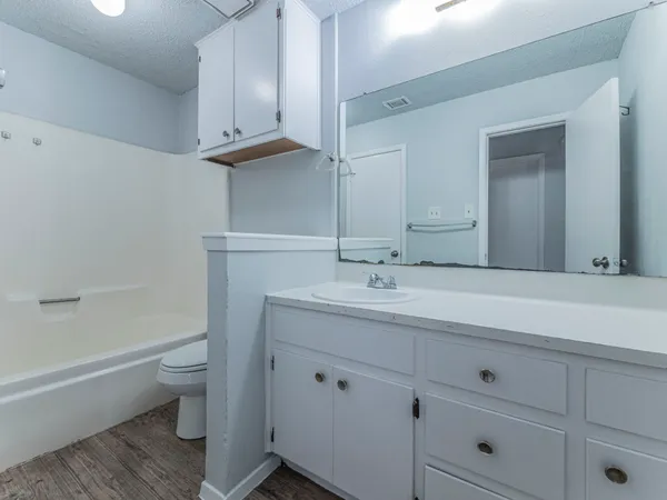 $1,375 | 605 Misty Morning Way, Unit B, Round Rock, TX 78664