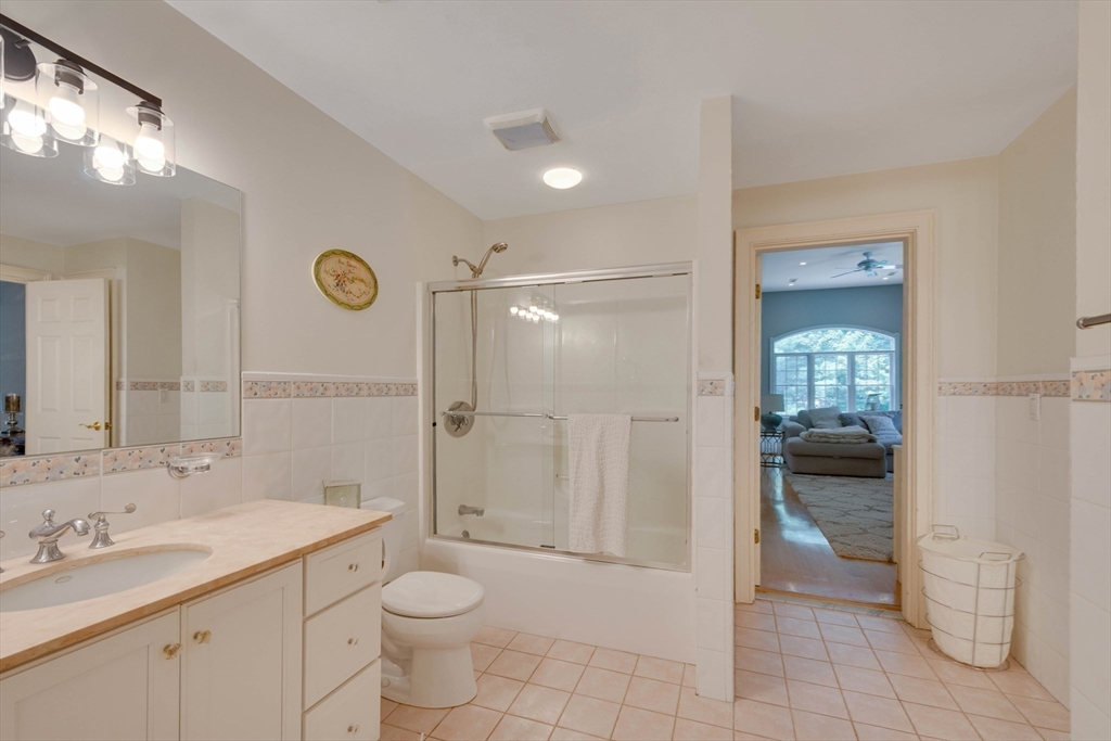 4 Wren Circle North Reading, MA 01864 - Photo 24 of 42