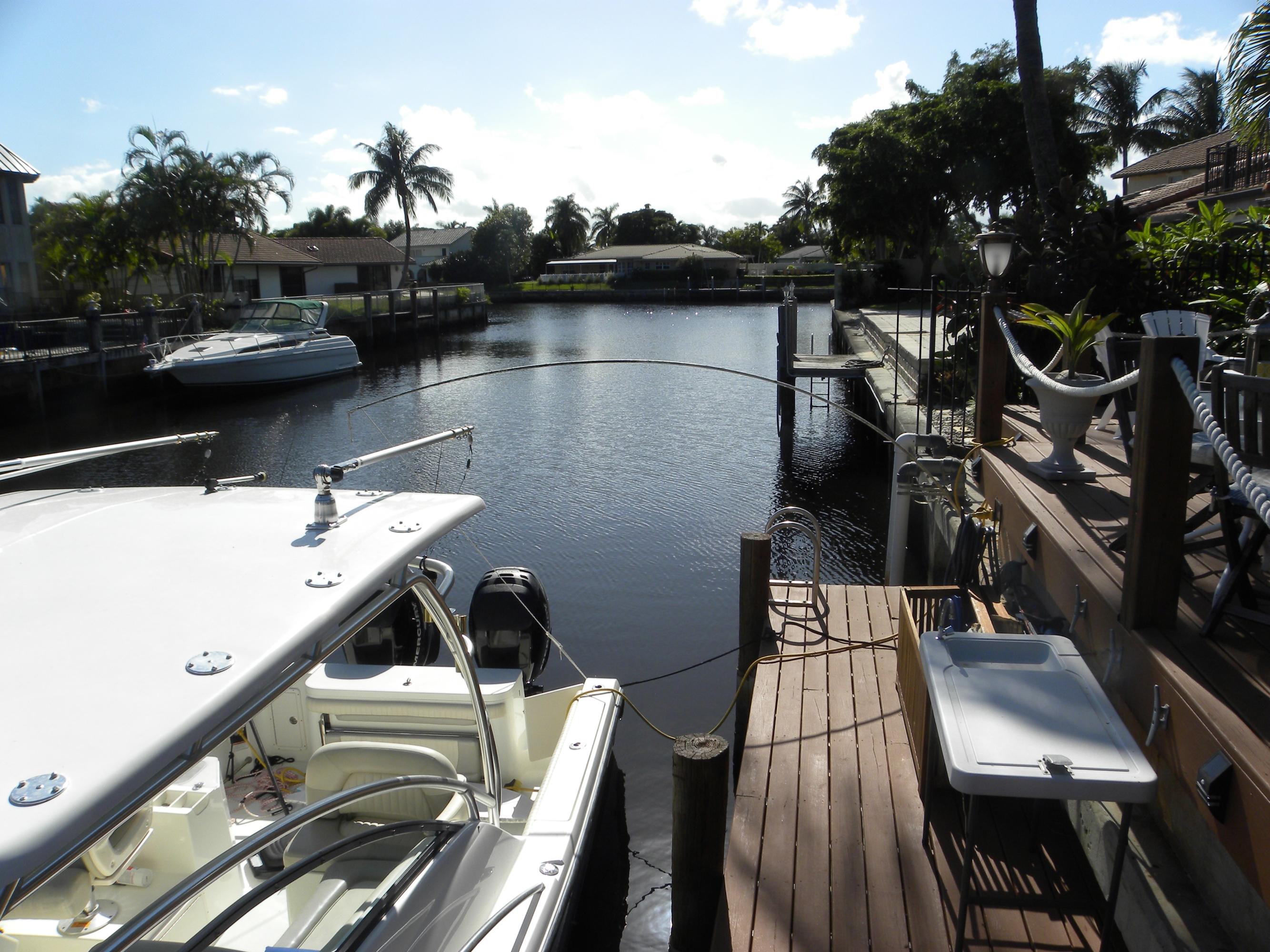 532 Southwest 15th Road Boca Raton, FL 33432 - Photo 38 of 61 Dock & Canal