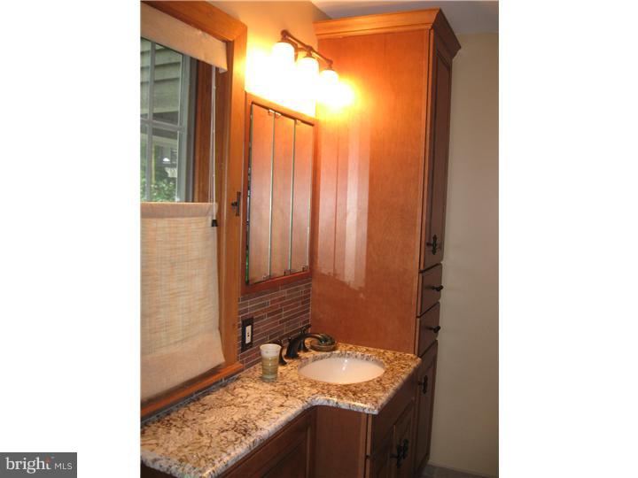 43 Chambers Road Cream Ridge, NJ 08514 - Photo 10 of 25