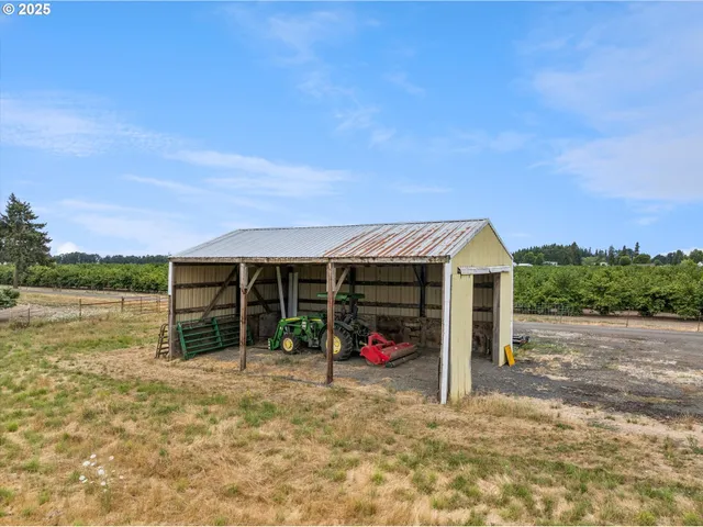 $1,199,500 | 8949 South Gribble Road, Canby, OR 97013