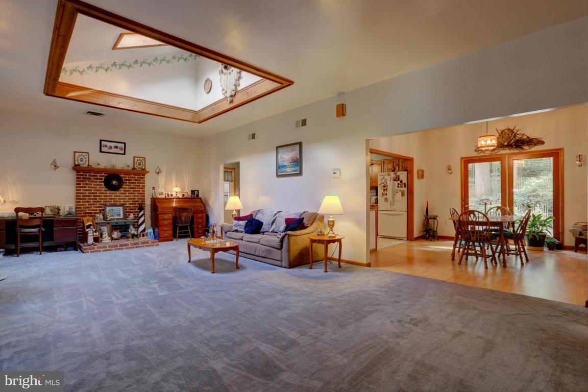 5982 Bossler Road Elizabethtown, PA 17022 - Photo 4 of 18 Gallery Image 4