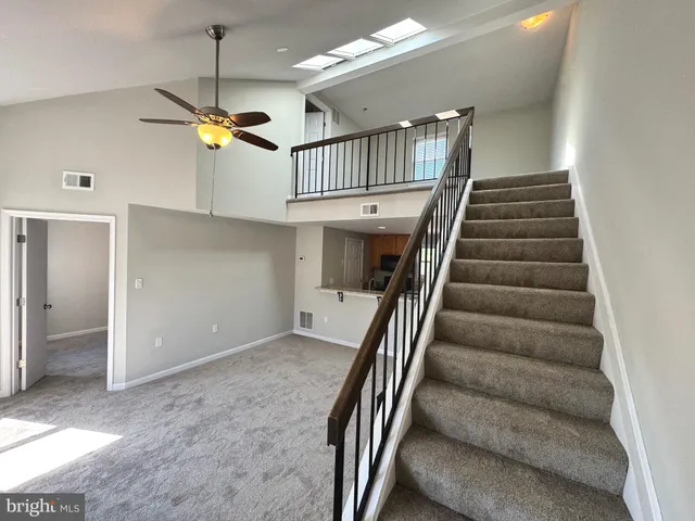 a view of entryway and hall