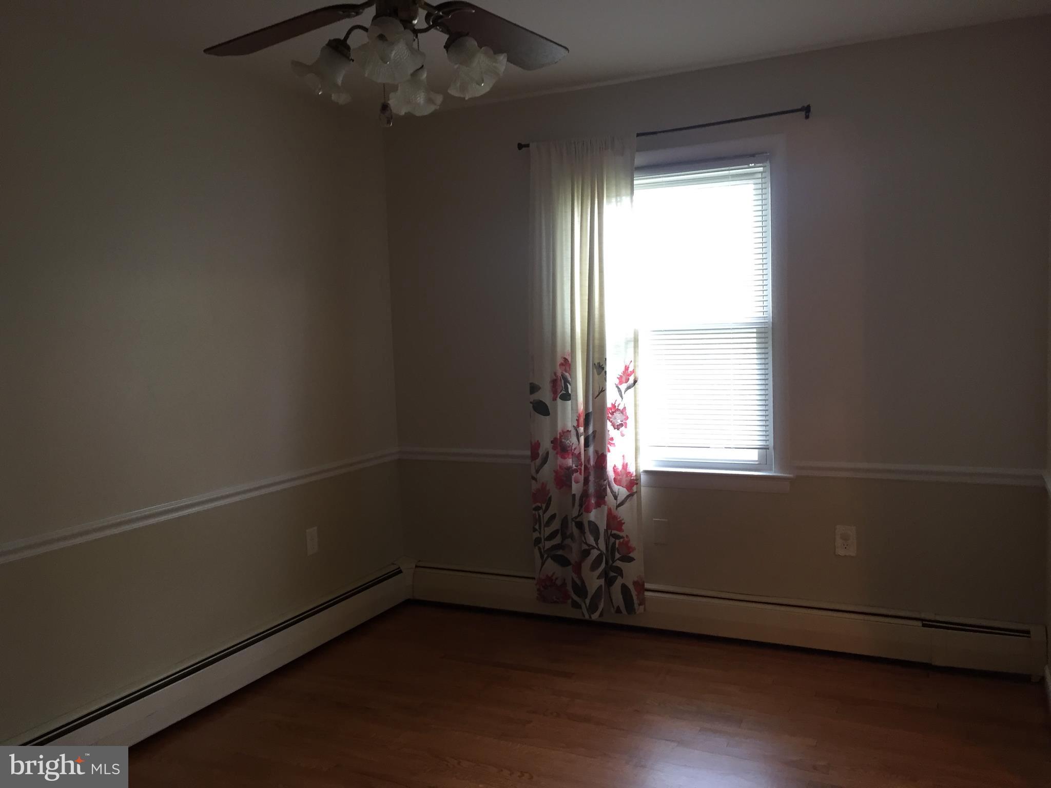 3694 Ridgeview Road Ijamsville, MD 21754 - Photo 16 of 24 3rd Bedroom