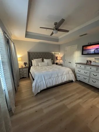 a view of entryway and hall