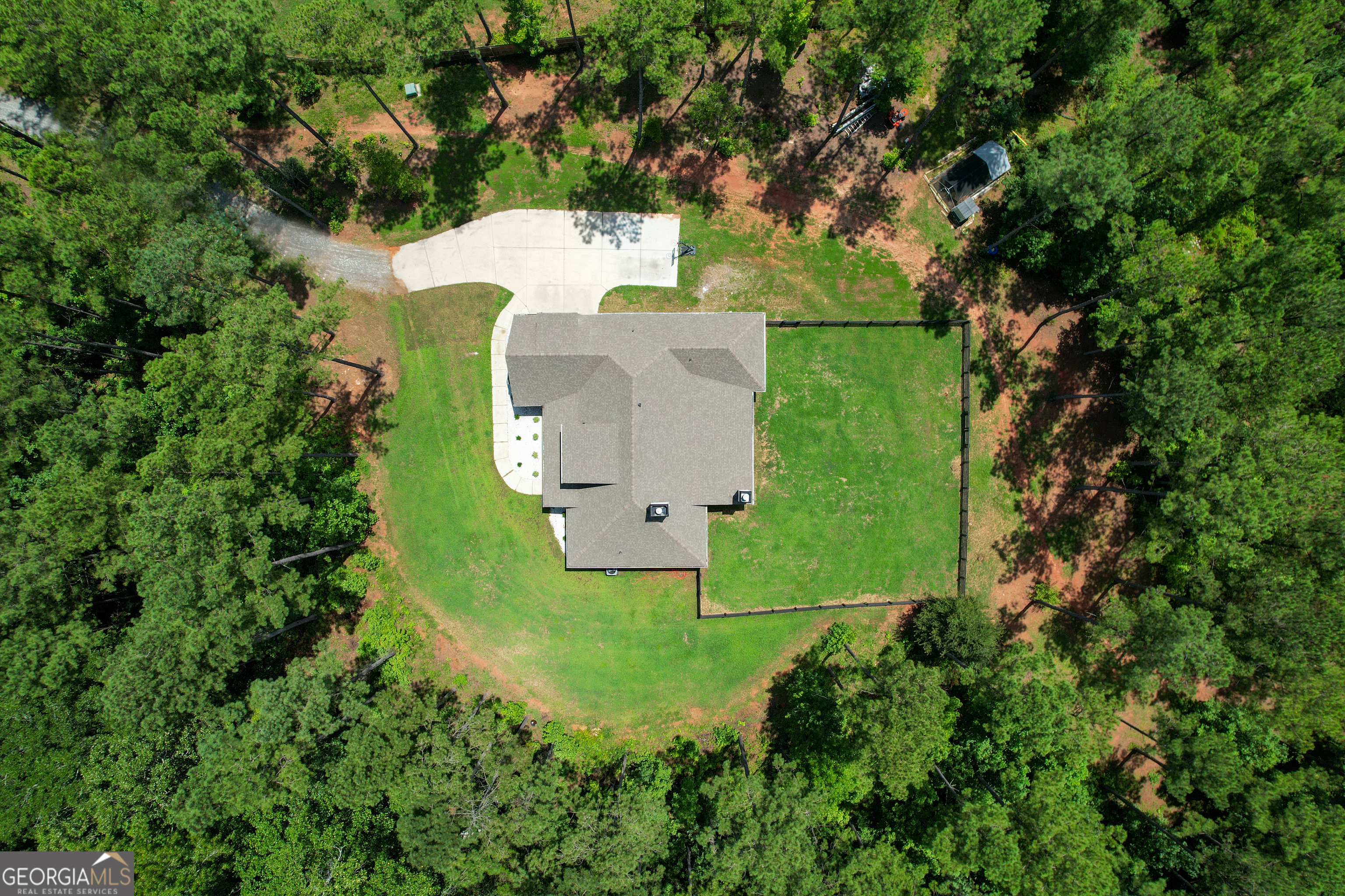 263 Bill Estes Road Senoia, GA 30276 - Photo 2 of 67