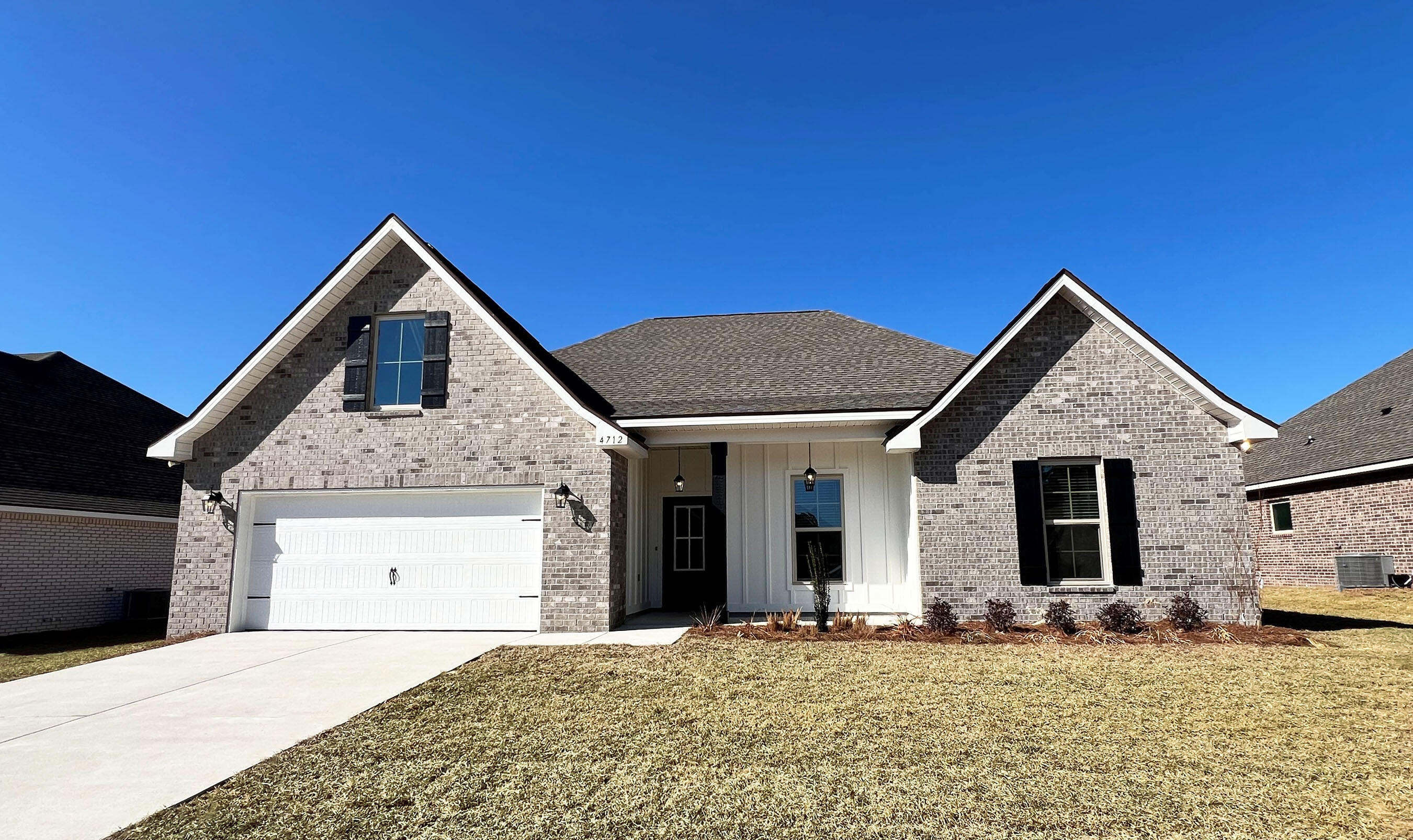 4712 Brigadier Way Crestview, FL 32539 - Photo 1 of 14 Front (7)