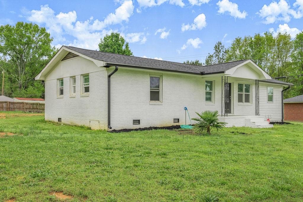 116 Ashley Drive Pelzer, SC 29669 - Photo 2 of 32