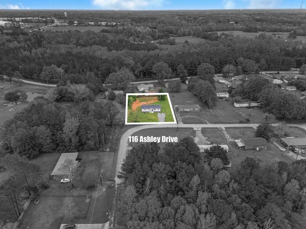 116 Ashley Drive Pelzer, SC 29669 - Photo 3 of 32