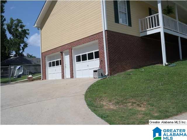 996 10th Street, Unit 2 Pleasant Grove, AL 35127 - Photo 6 of 27