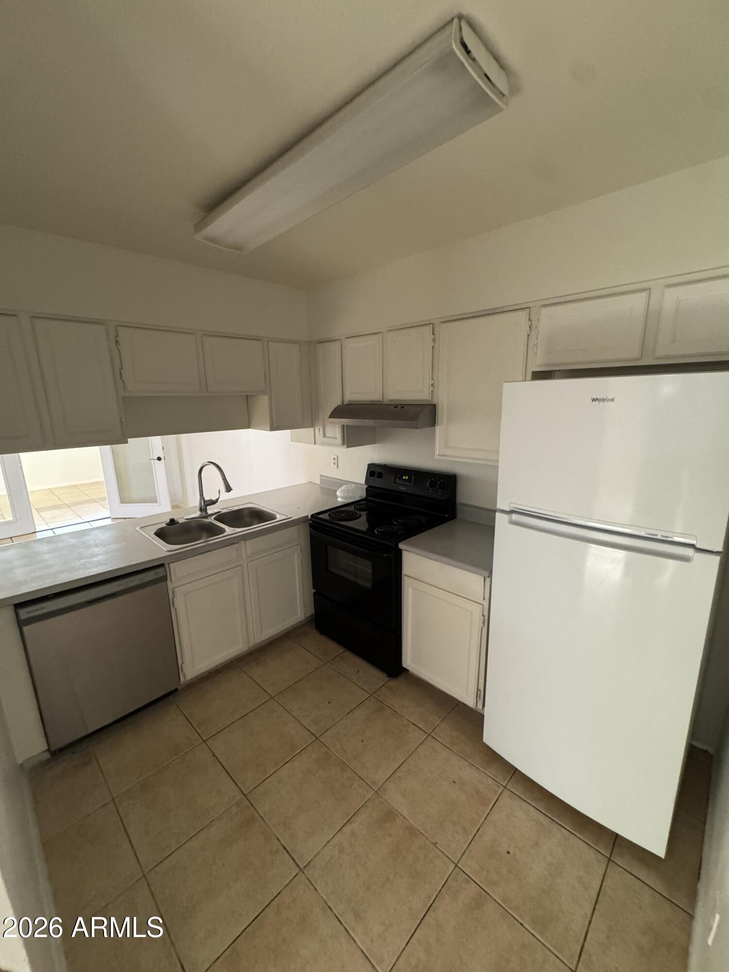 1837 N Spring, Unit 201 Mesa, AZ 85203 - Photo 5 of 6 Kitchen