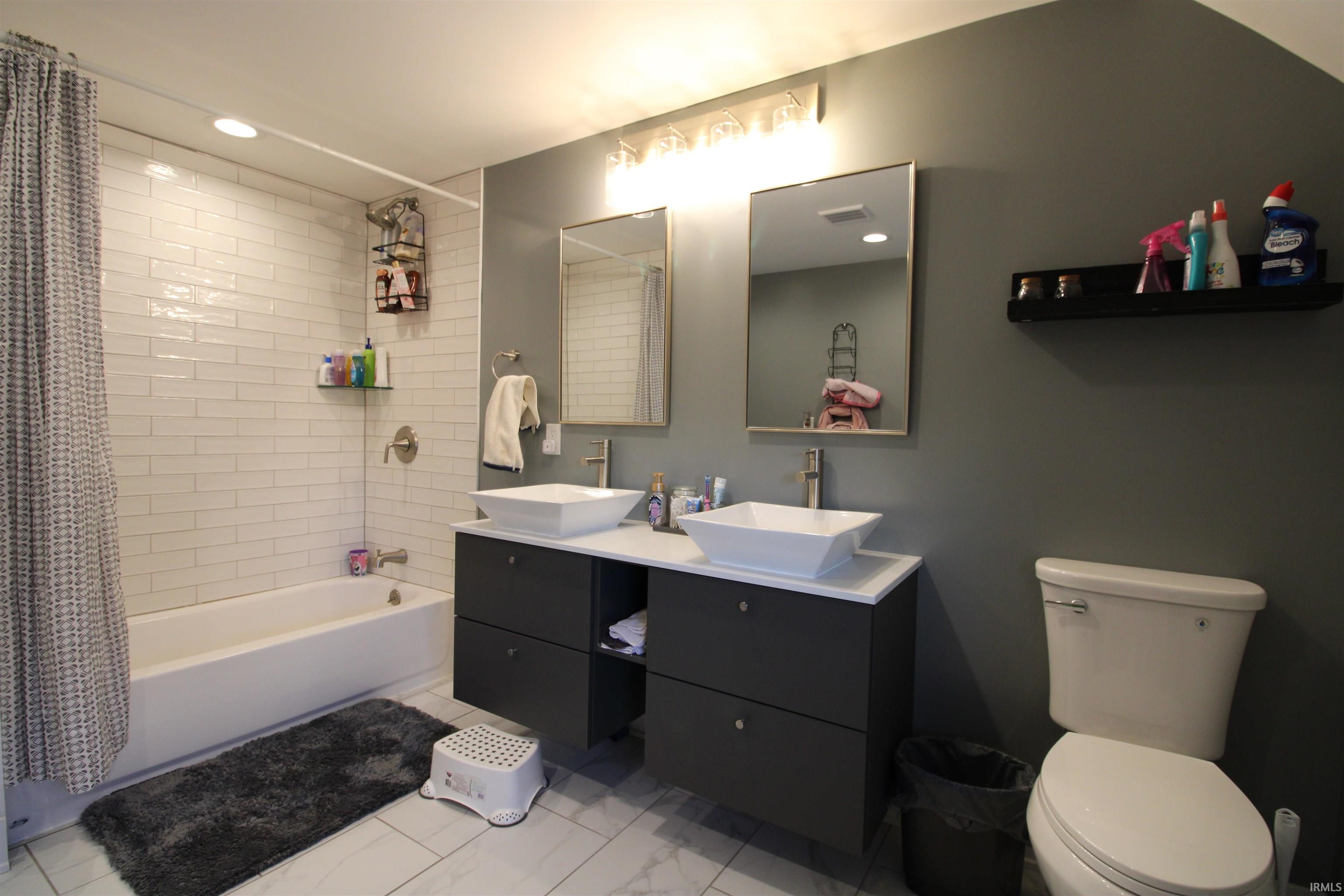 602 South Main Street Knox, IN 46534 - Photo 12 of 19