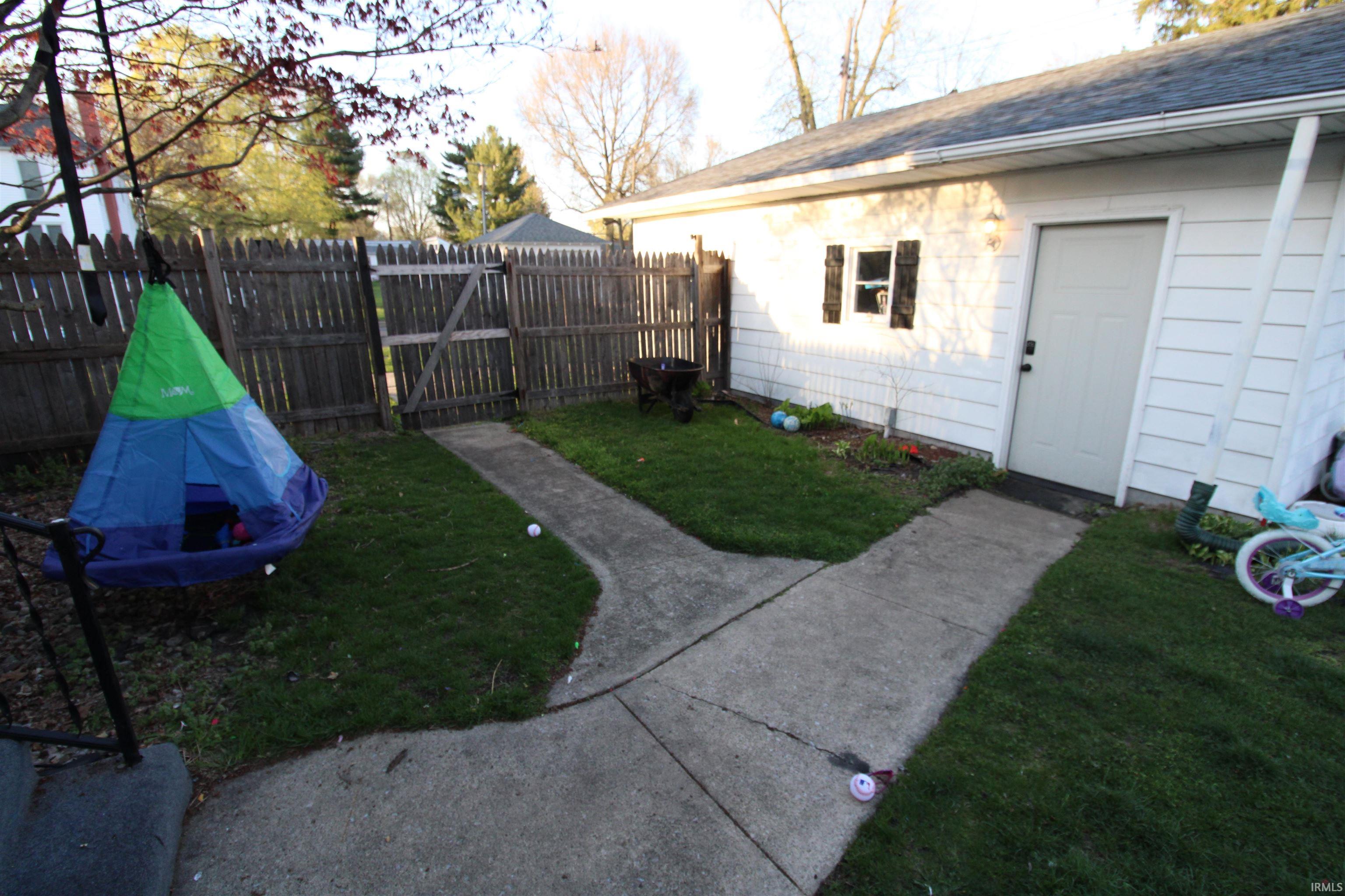 602 South Main Street Knox, IN 46534 - Photo 17 of 19