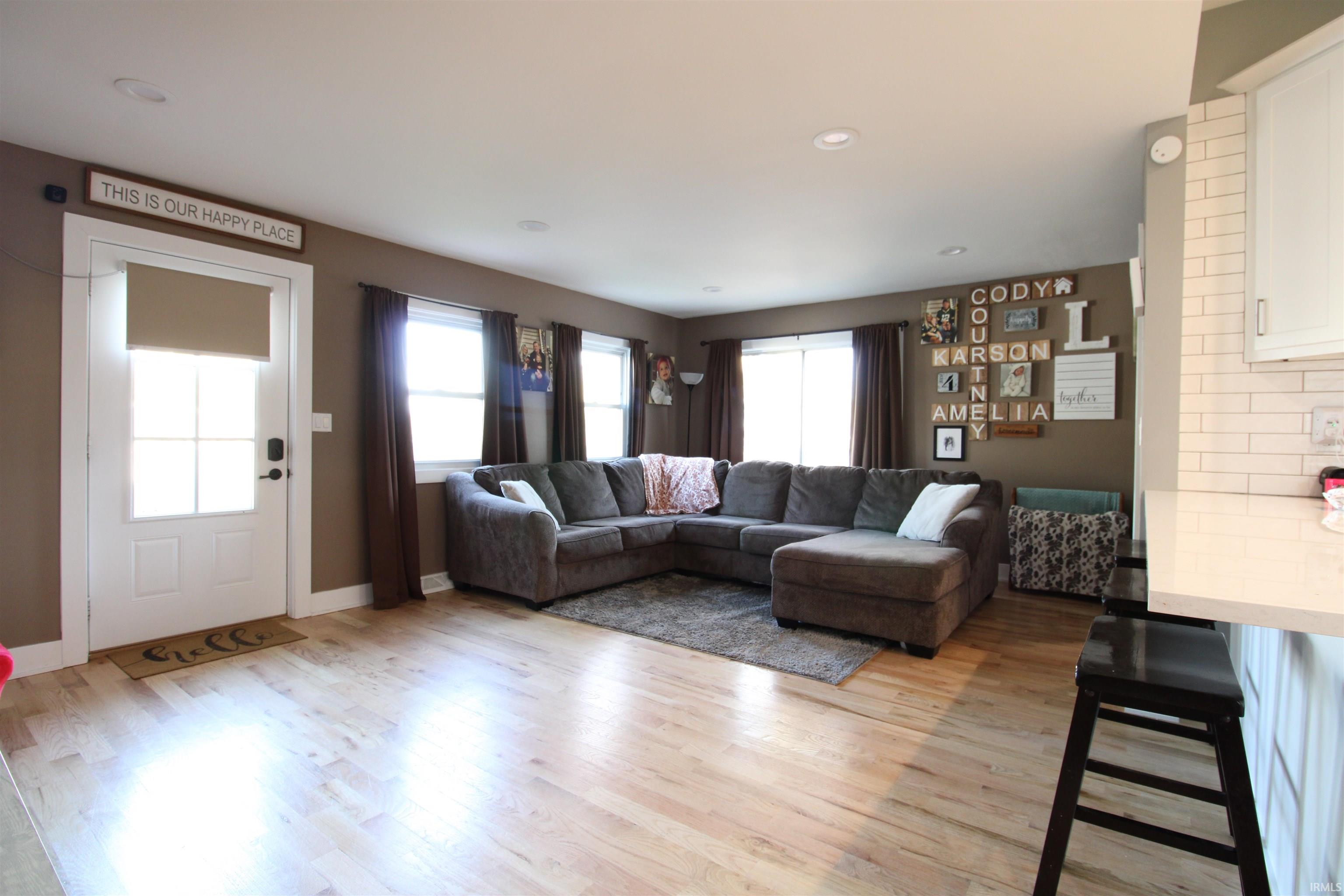 602 South Main Street Knox, IN 46534 - Photo 2 of 19