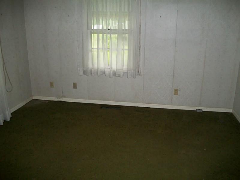 4208 East National Road Springfield, OH 45505 - Photo 5 of 7