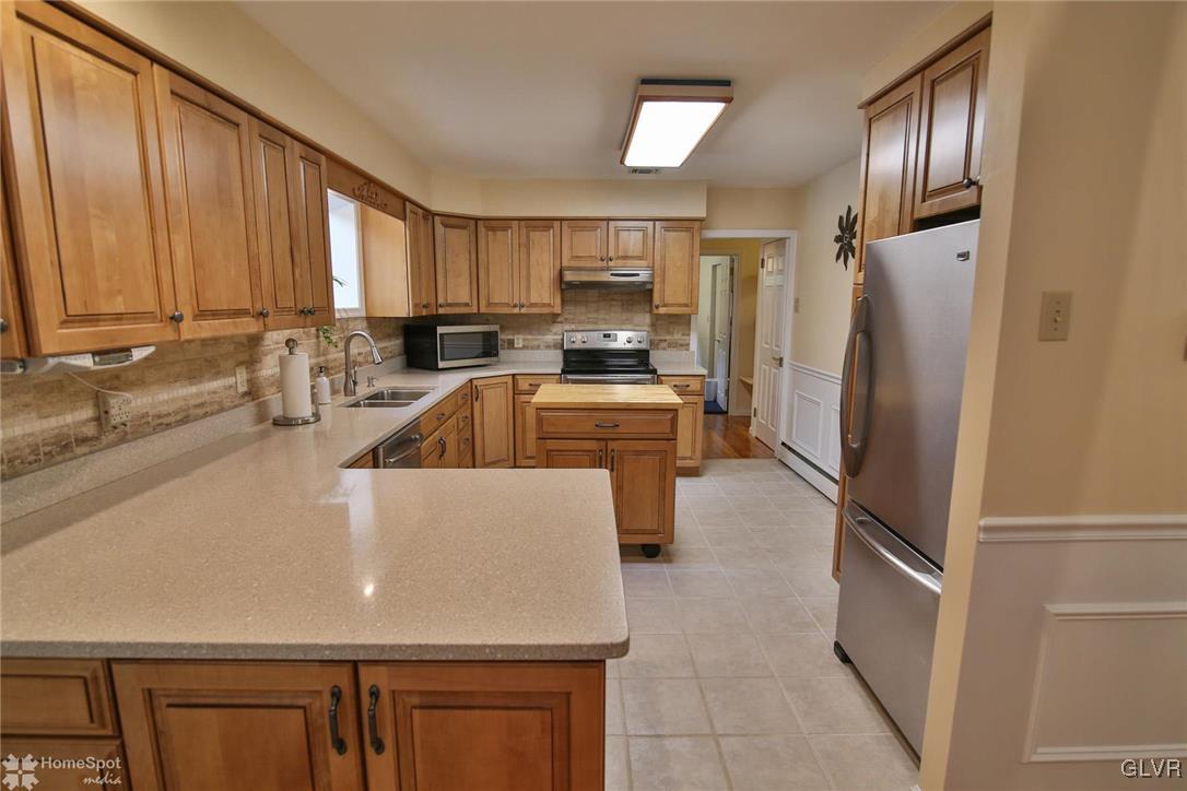 2901 Strohl Road Allentown, PA 18104 - Photo 12 of 39 Updated Kitchen with Quartz Countertops