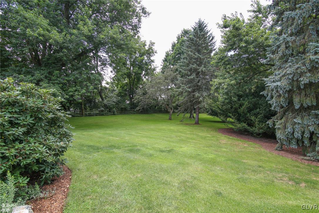 2901 Strohl Road Allentown, PA 18104 - Photo 36 of 39 Rear Yard