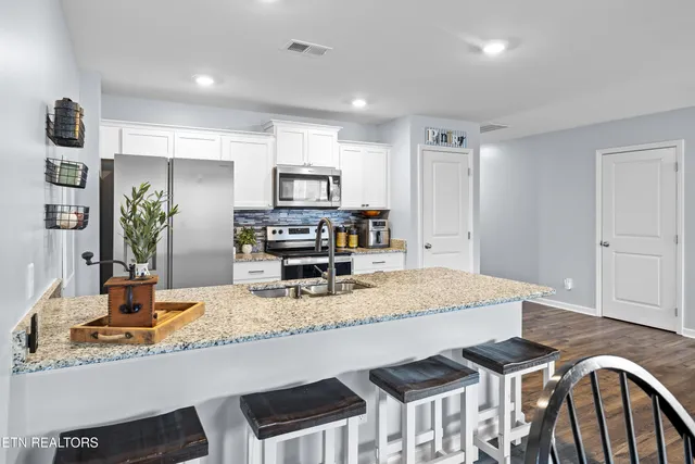 $299,900 | 1106 Skyridge Drive, Athens, TN 37303