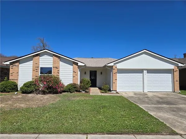 $1,750 | 222 Queen Anne Drive, Slidell, LA 70460