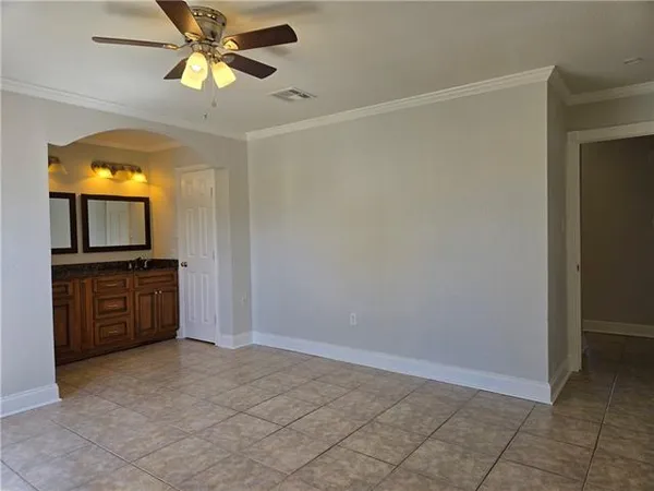 $1,750 | 222 Queen Anne Drive, Slidell, LA 70460