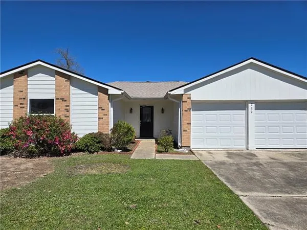 $1,750 | 222 Queen Anne Drive, Slidell, LA 70460