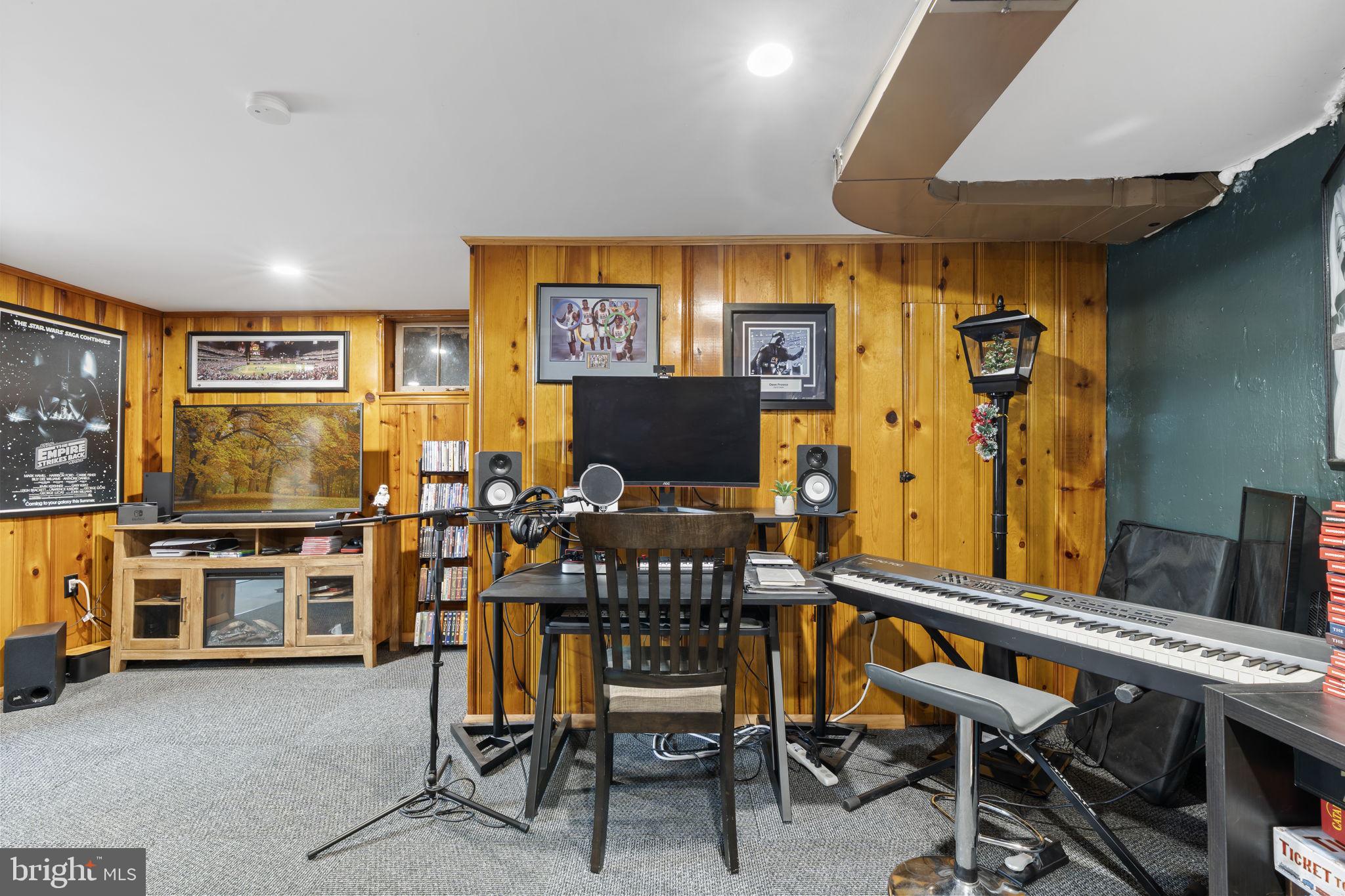 9 Rodmor Road Havertown, PA 19083 - Photo 23 of 47