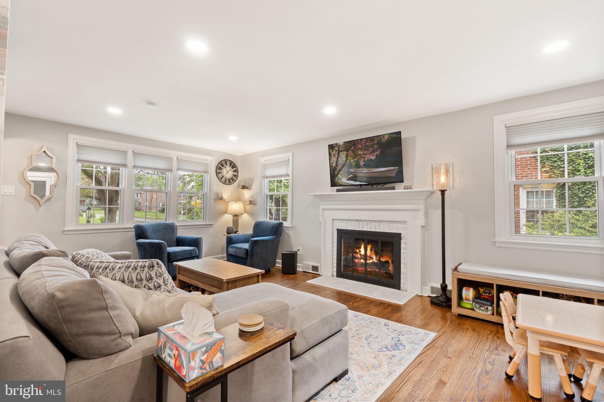 9 Rodmor Road Havertown, PA 19083 - Photo 5 of 47