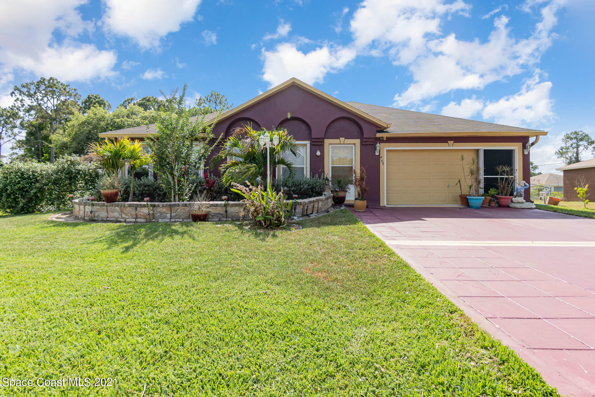 440 Danis Road Southwest Palm Bay, FL 32908 - Photo 32 of 41 440 Danis 2