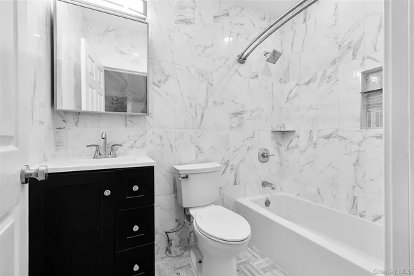 $5,200 | 30-88 42nd Street | Astoria