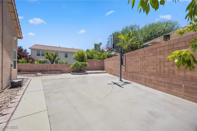 $3,844 | 10381 Pilot Mountain Court, Las Vegas, NV 89129