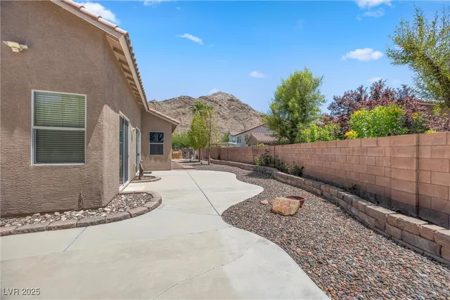 $3,844 | 10381 Pilot Mountain Court, Las Vegas, NV 89129