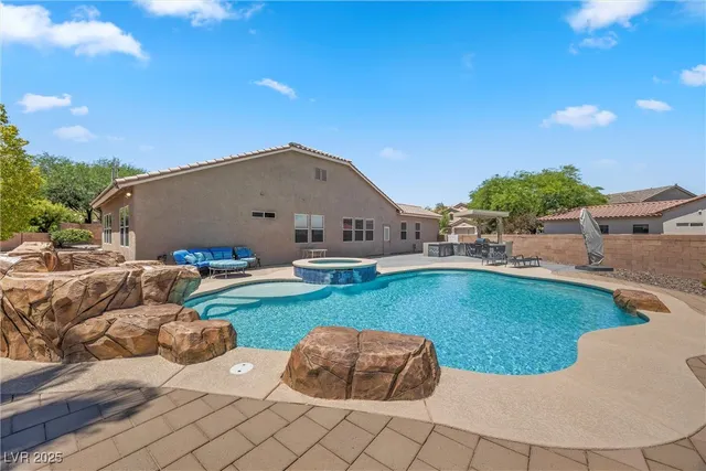 $3,844 | 10381 Pilot Mountain Court, Las Vegas, NV 89129