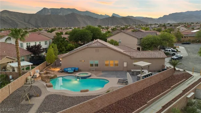 $3,844 | 10381 Pilot Mountain Court, Las Vegas, NV 89129
