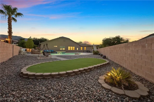 $3,844 | 10381 Pilot Mountain Court, Las Vegas, NV 89129