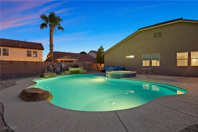 $3,844 | 10381 Pilot Mountain Court, Las Vegas, NV 89129