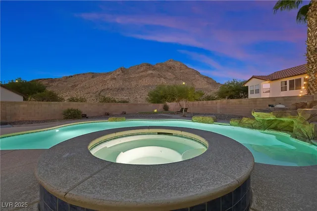 $3,844 | 10381 Pilot Mountain Court, Las Vegas, NV 89129