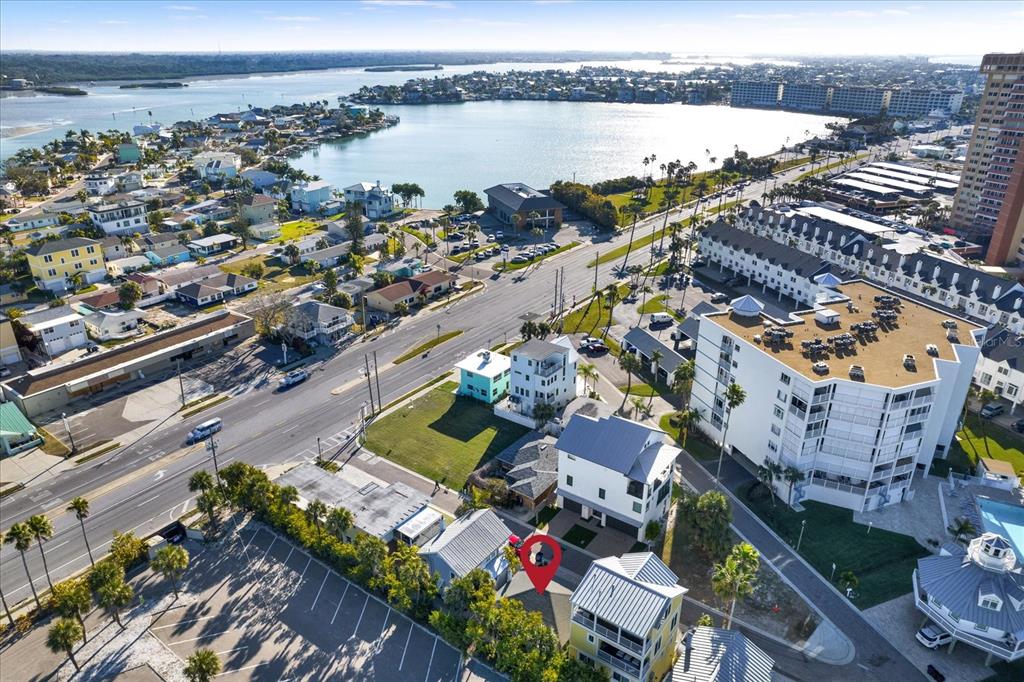 39 181st Avenue West Redington Shores, FL 33708 - Photo 13 of 14