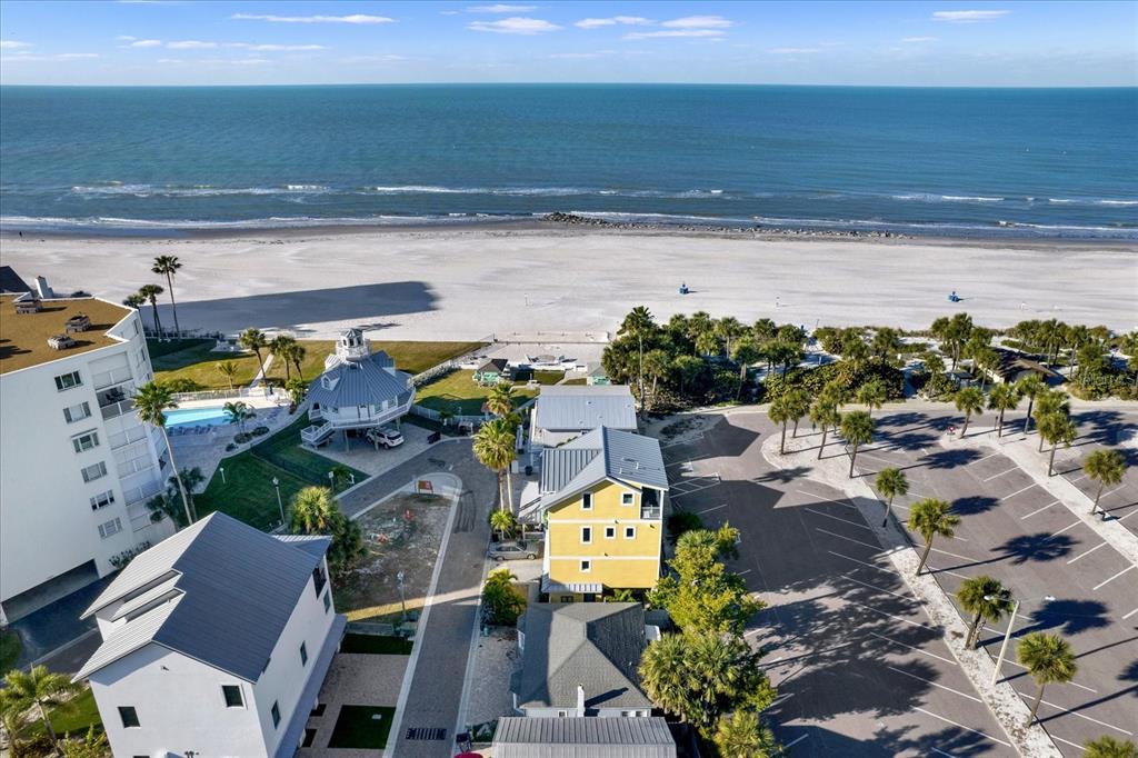 39 181st Avenue West Redington Shores, FL 33708 - Photo 7 of 14