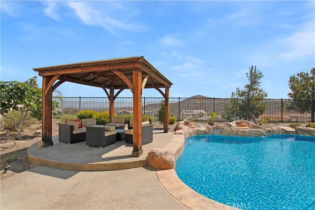 $1,365,000 | 13122 Capricornio Street, Riverside, CA 92503