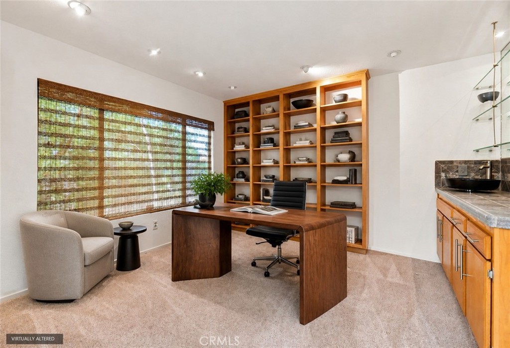 440 Elsmere Drive Riverside, CA 92506 - Photo 18 of 39 Gallery Image 18