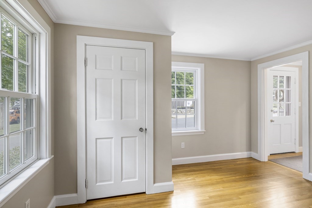 13 Calthrope Road Marblehead, MA 01945 - Photo 16 of 26 Gallery Image 16