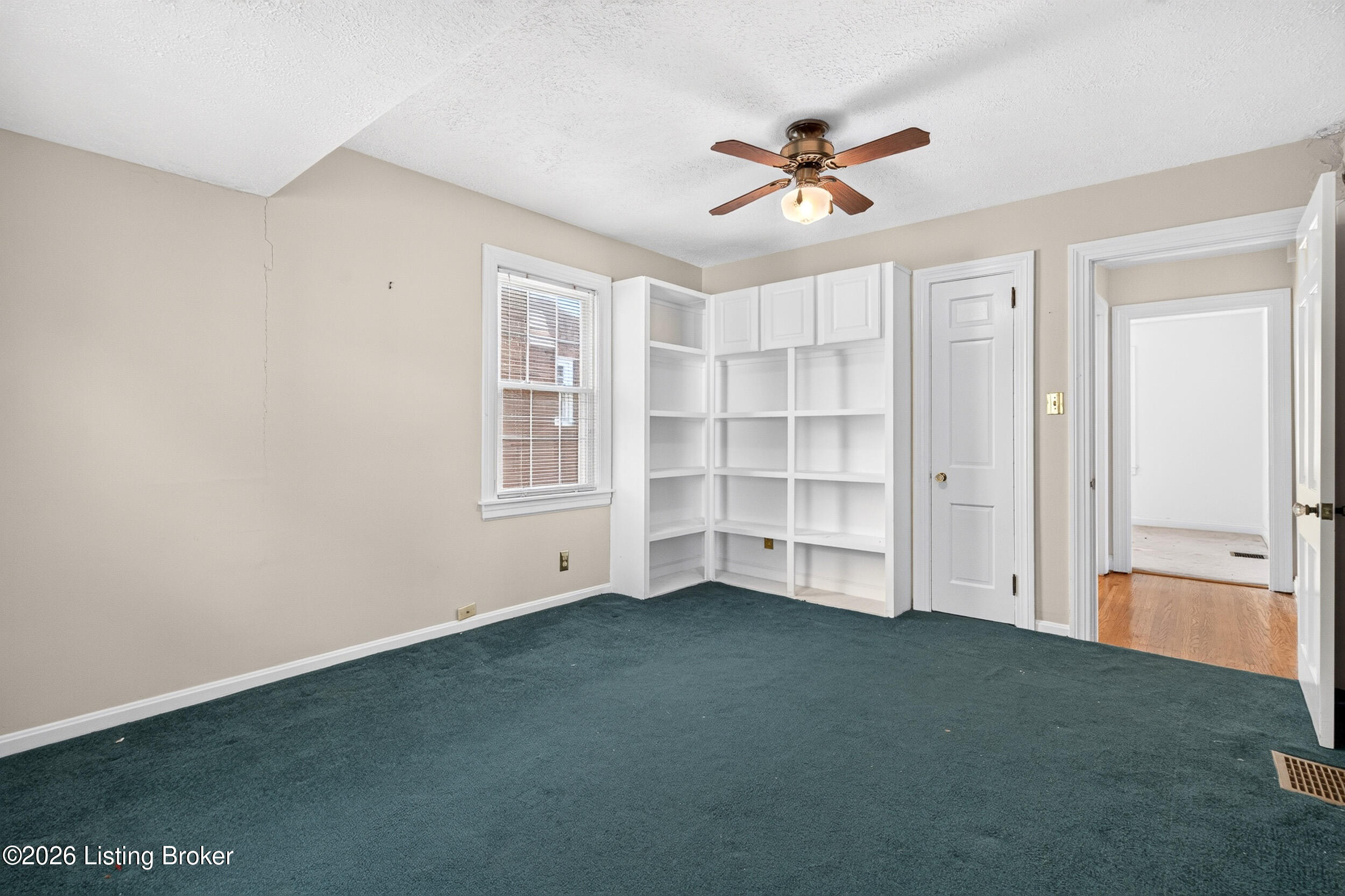 4021 Springhill Road Louisville, KY 40207 - Photo 19 of 56 4021 Springhill Rd-34