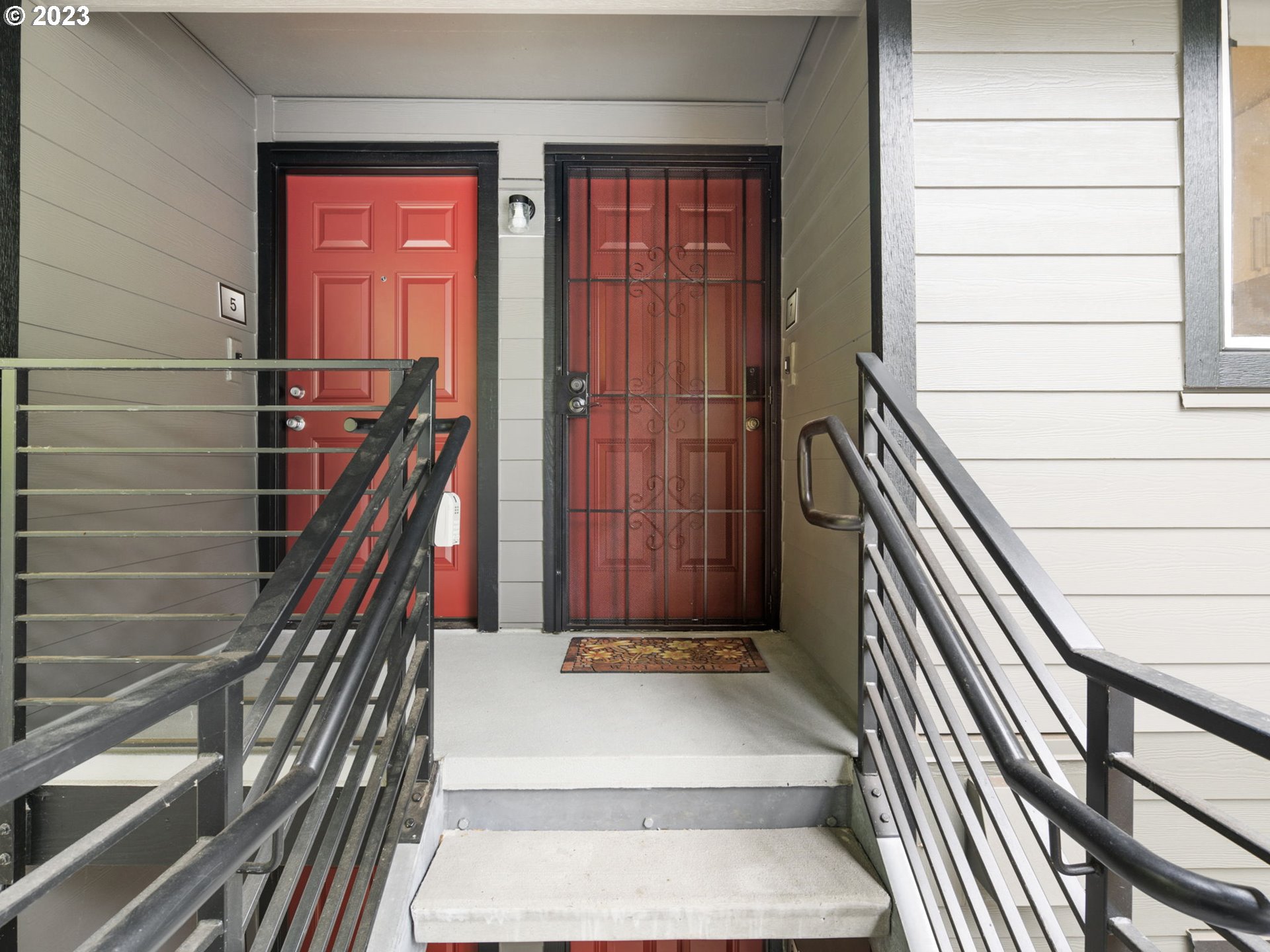 12612 Northwest Barnes Road, Unit 7 Portland, OR 97229 - Photo 4 of 39 Gallery Image 4