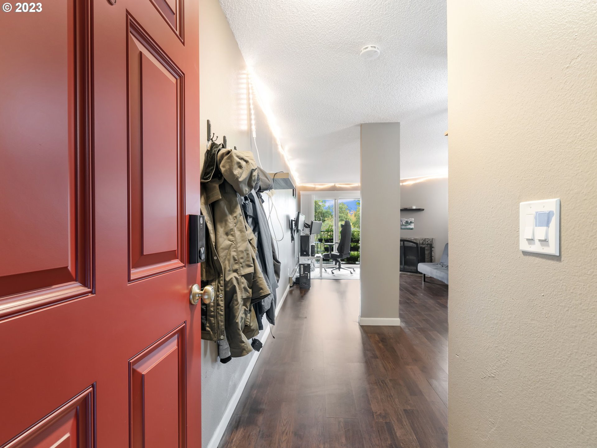 12612 Northwest Barnes Road, Unit 7 Portland, OR 97229 - Photo 5 of 39 Gallery Image 5