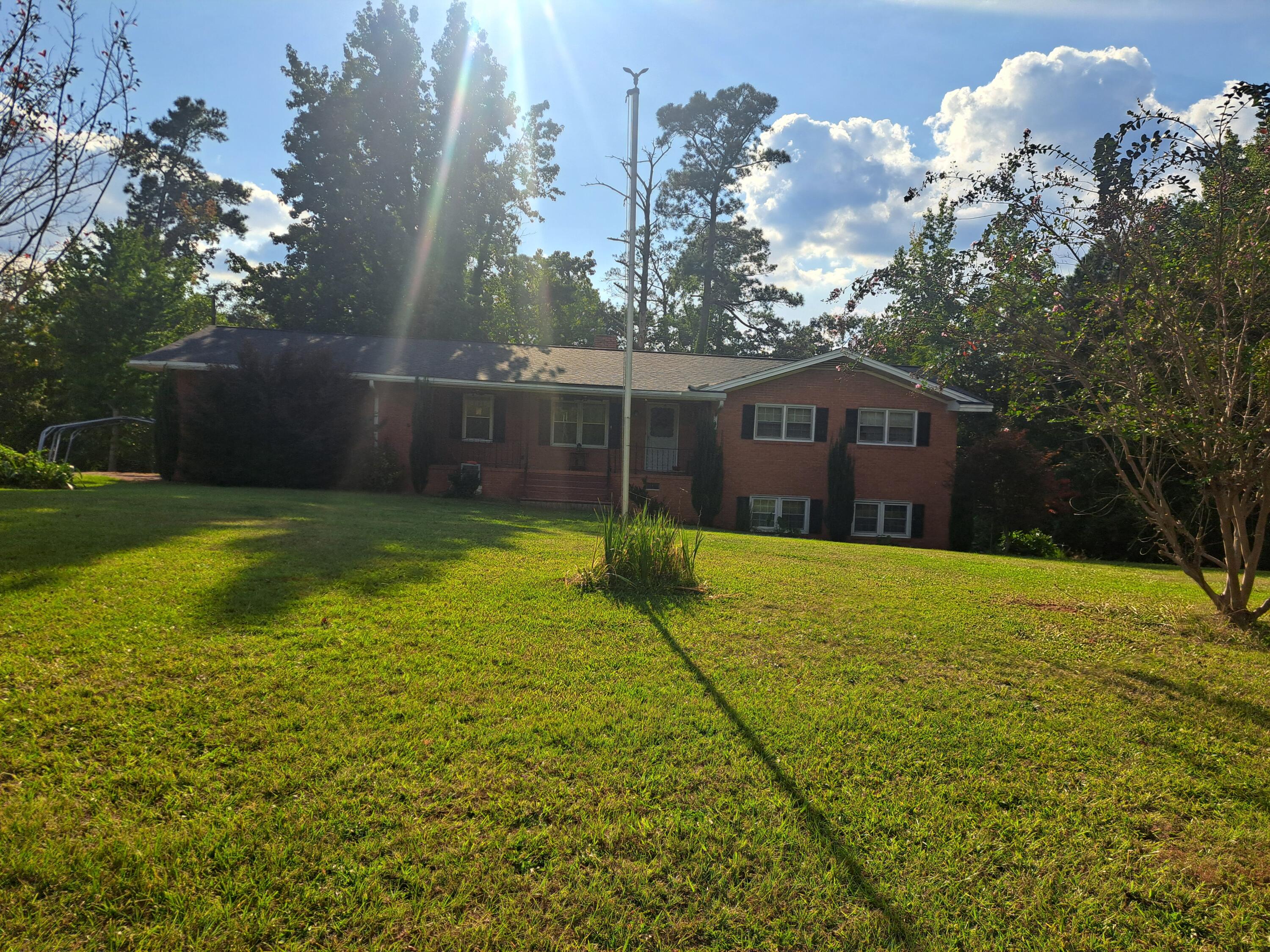 3220 Gaillard Road Dalzell, SC 29040 - Photo 2 of 16 Gallery Image 2