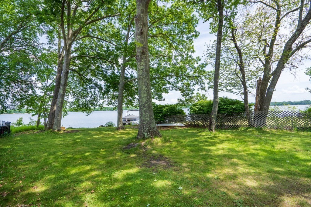 21 Beach Road Sharon, MA 02067 - Photo 3 of 35 Gallery Image 3