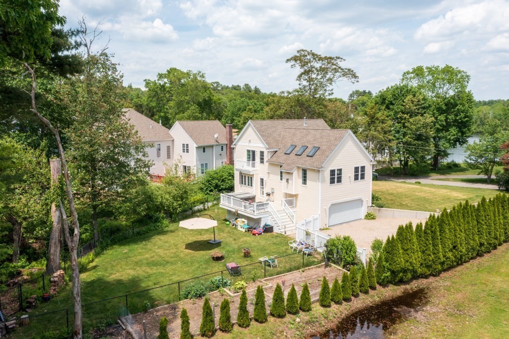 21 Beach Road Sharon, MA 02067 - Photo 5 of 35 Gallery Image 5